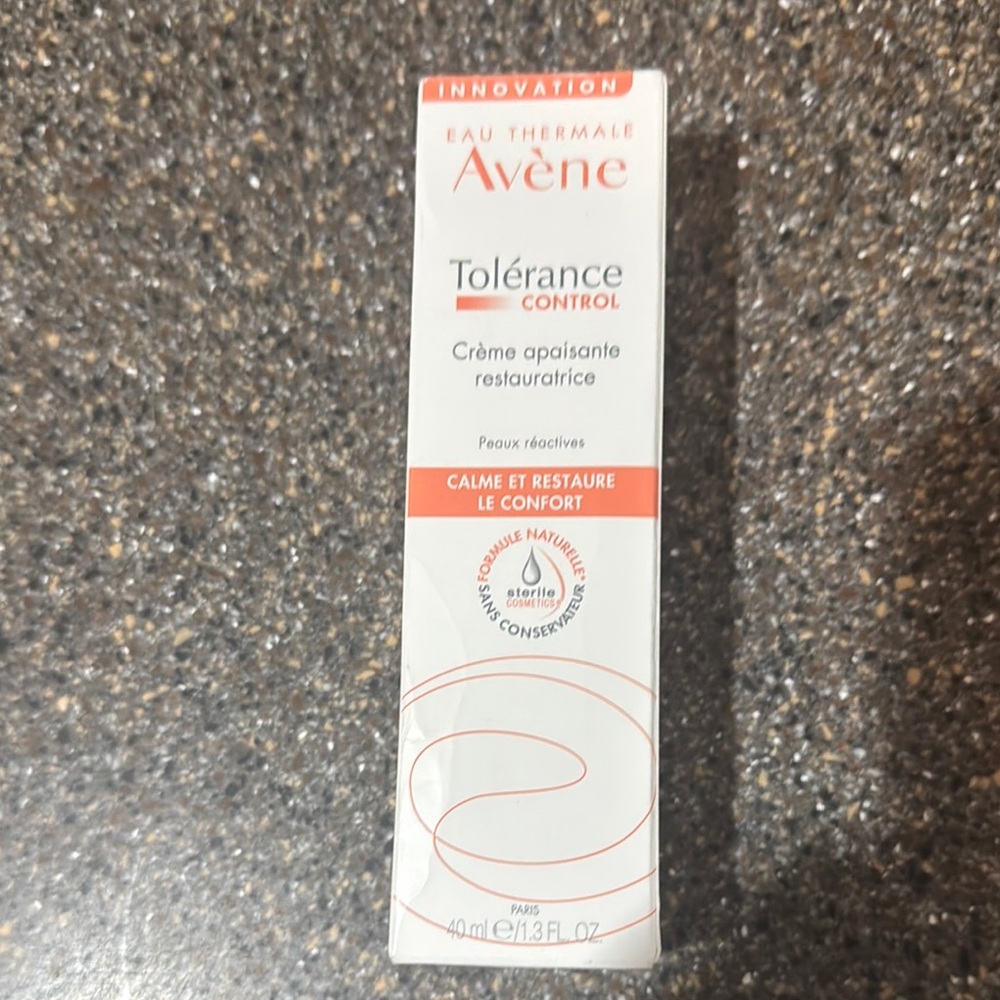 Tolérance Control Cream - White